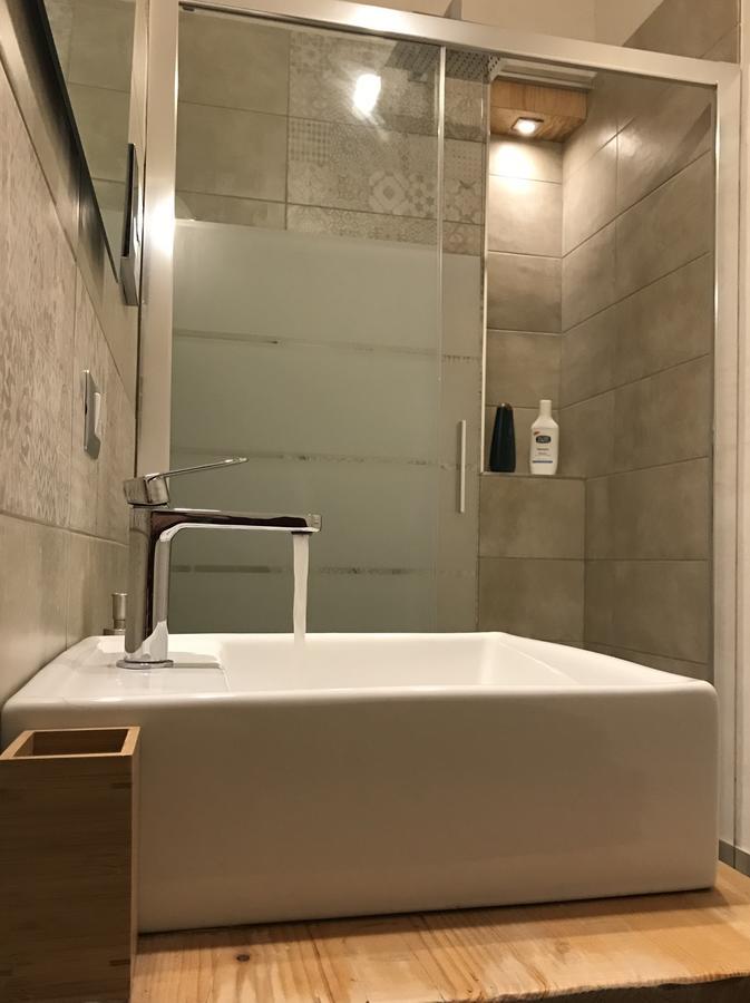 Indara Home Naro Ngoại thất bức ảnh